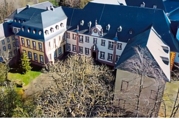 Bildschirmfoto 2023-08-08 um 19.33.40-Enhanced Bildschirmfoto 2023-08-08 um 19.33.40-Enhanced